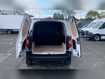 Used Peugeot Partner 2023 for sale - 78249757: Photo