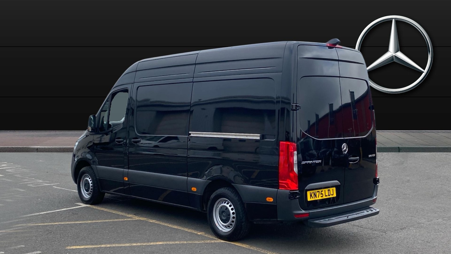 Used Mercedes-Benz Sprinter 2025 for sale - 77847638: Photo 2