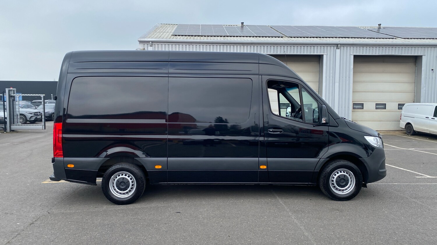 Used Mercedes-Benz Sprinter 2025 for sale - 77847638: Photo 9