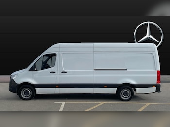 Used Mercedes-Benz Sprinter 2023 for sale - 76127975: Photo 2