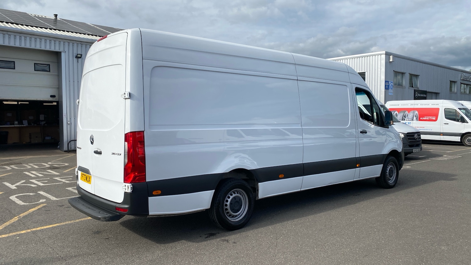 Used Mercedes-Benz Sprinter 2023 for sale - 76127975: Photo 7