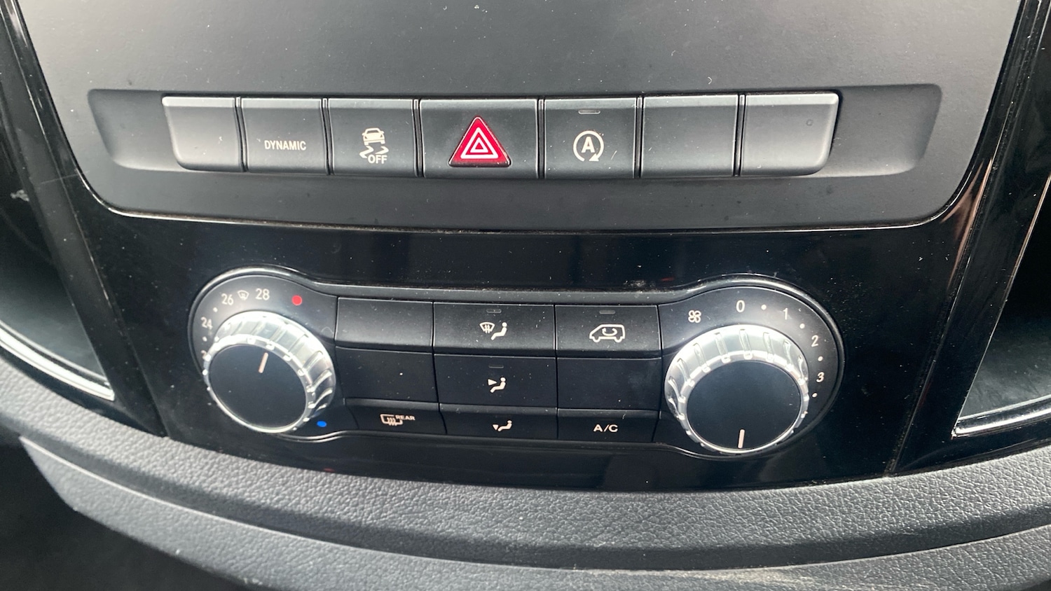 Used Mercedes-Benz Vito 2023 for sale - 77323833: Photo 27