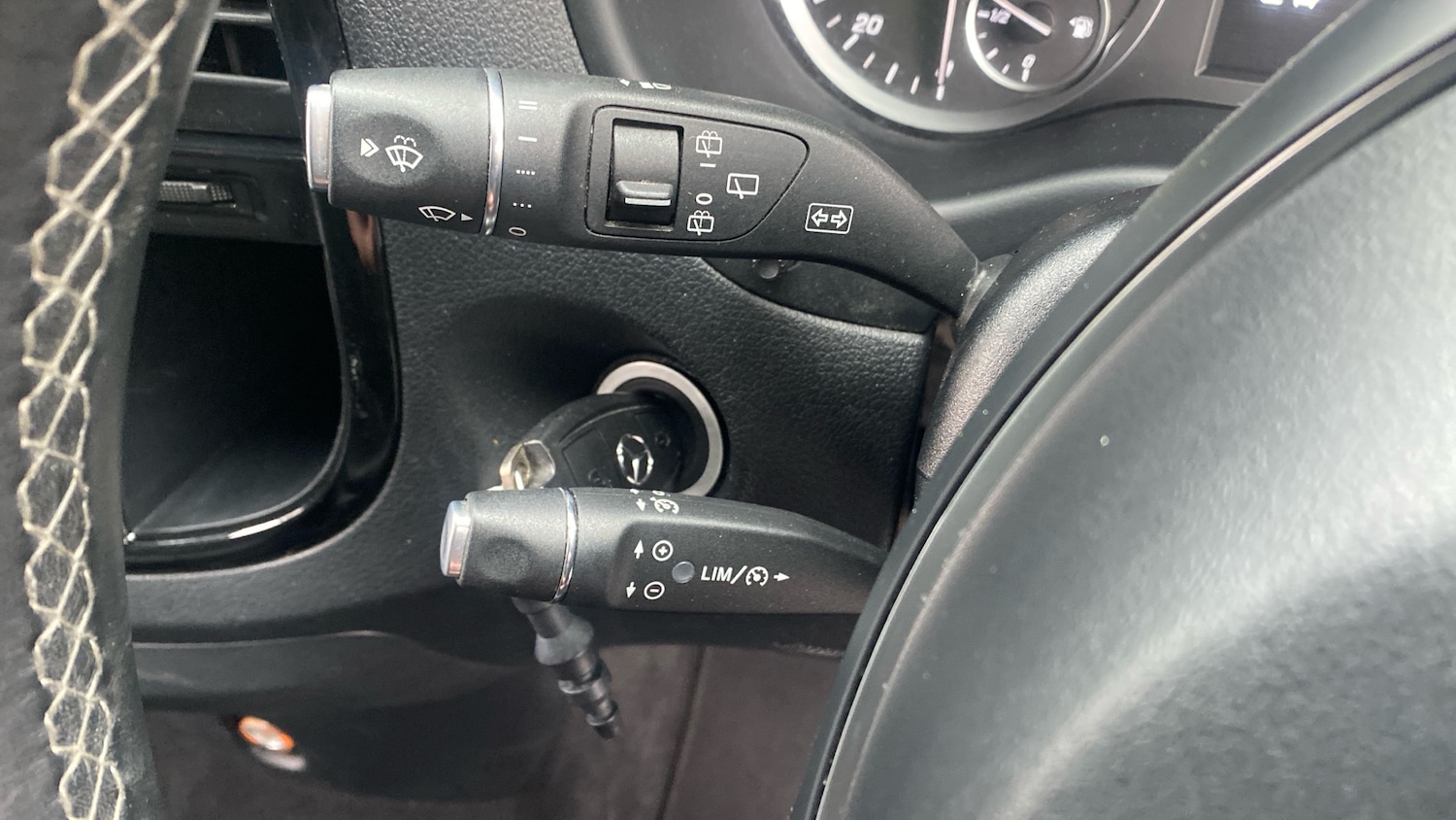 Used Mercedes-Benz Vito 2023 for sale - 77323833: Photo 28