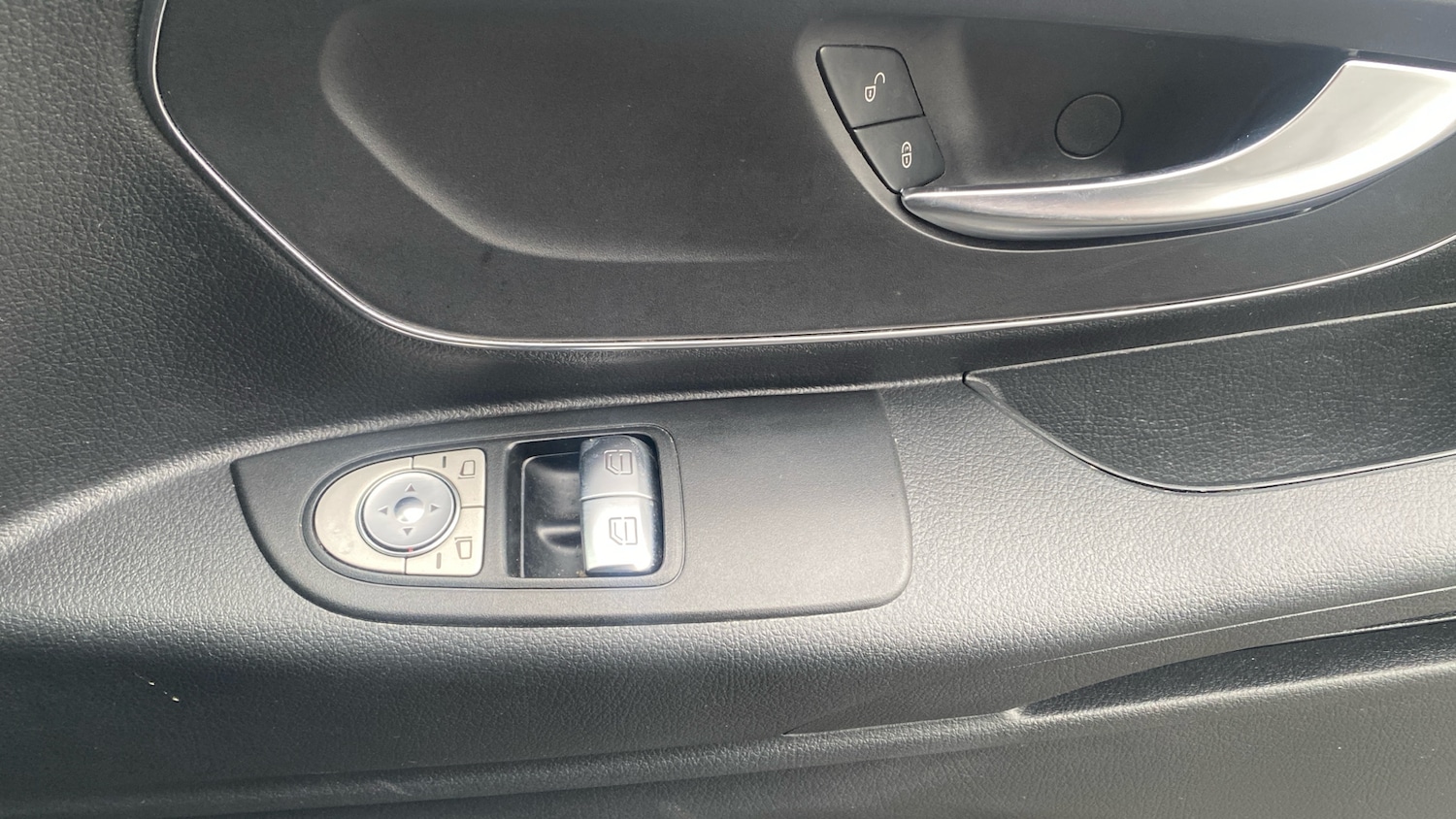 Used Mercedes-Benz Vito 2023 for sale - 77323833: Photo 34