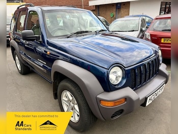 Used Jeep Cherokee 2004 for sale - 79331427: Photo
