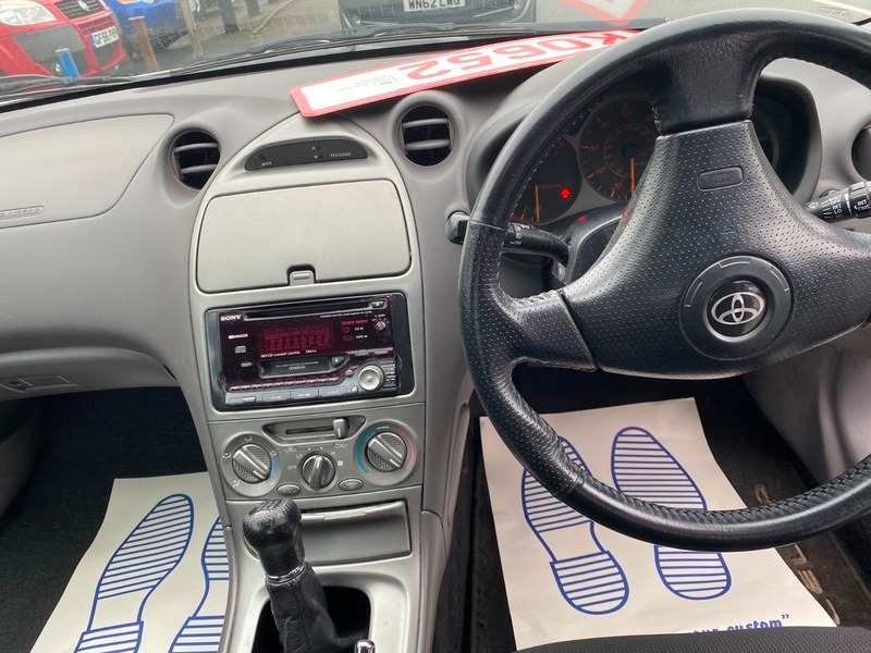 Used Toyota Celica 2002 for sale - 77377975: Photo 5