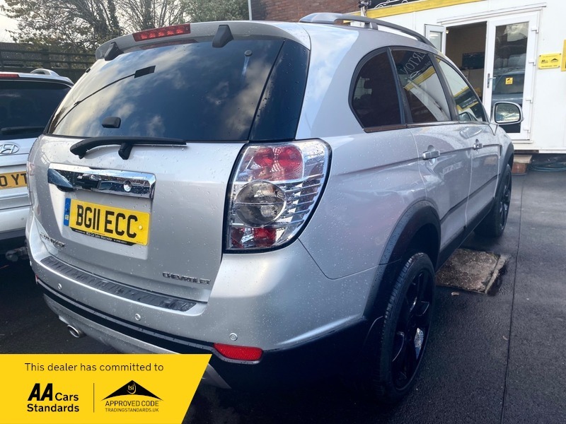 Used Chevrolet Captiva 2011 for sale - 76412247: Photo 4