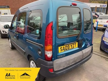 Used Renault Kangoo 2009 for sale - 76126602: Photo