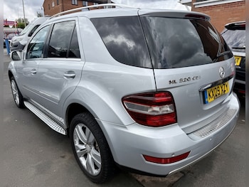 Used Mercedes-Benz M Class 2009 for sale - 79421116: Photo