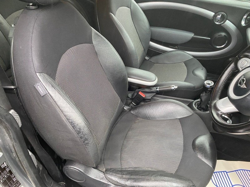 Used MINI Hatch 2009 for sale - 76363319: Photo 7