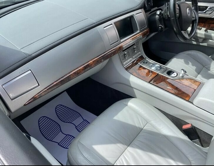 Used Jaguar XF 2008 for sale - 76157873: Photo 9