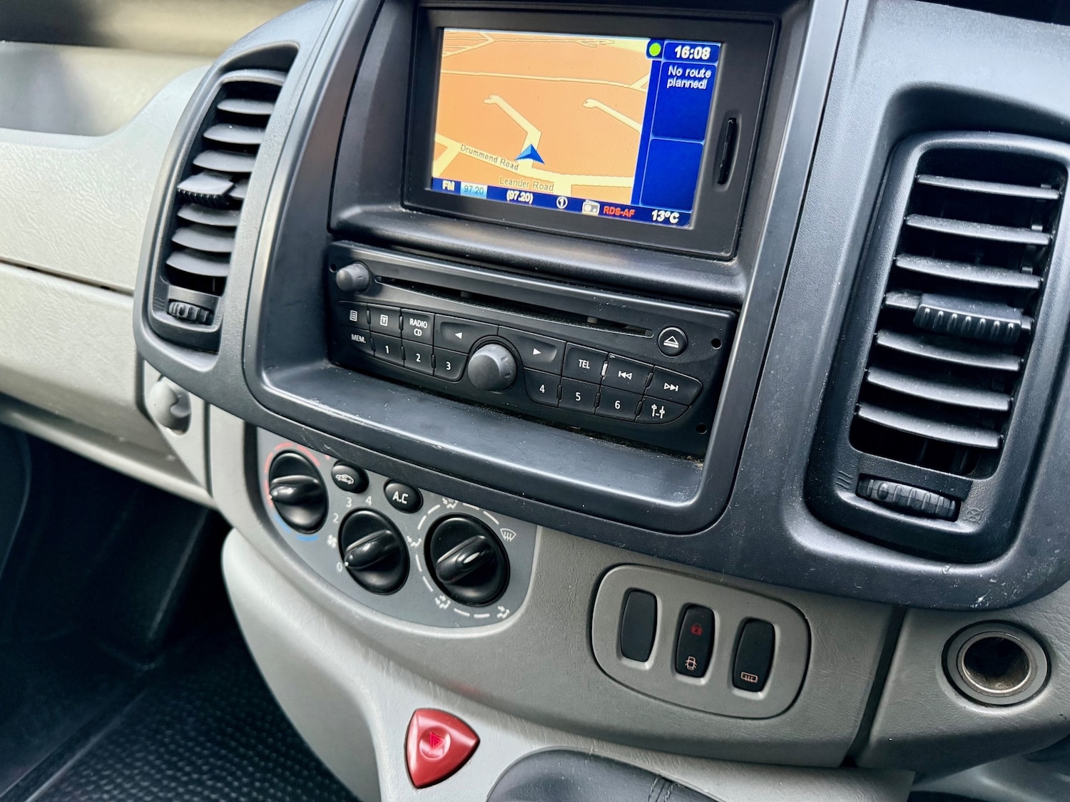 Used Renault Trafic 2010 for sale - 76526548: Photo 9