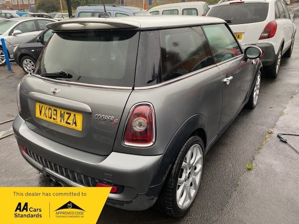 Used MINI Hatch 2009 for sale - 76220722: Photo 4