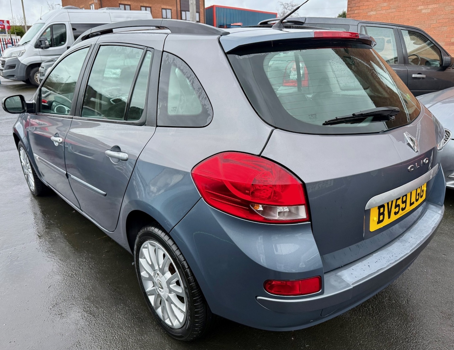 Used Renault Clio 2009 for sale - 77746288: Photo 4