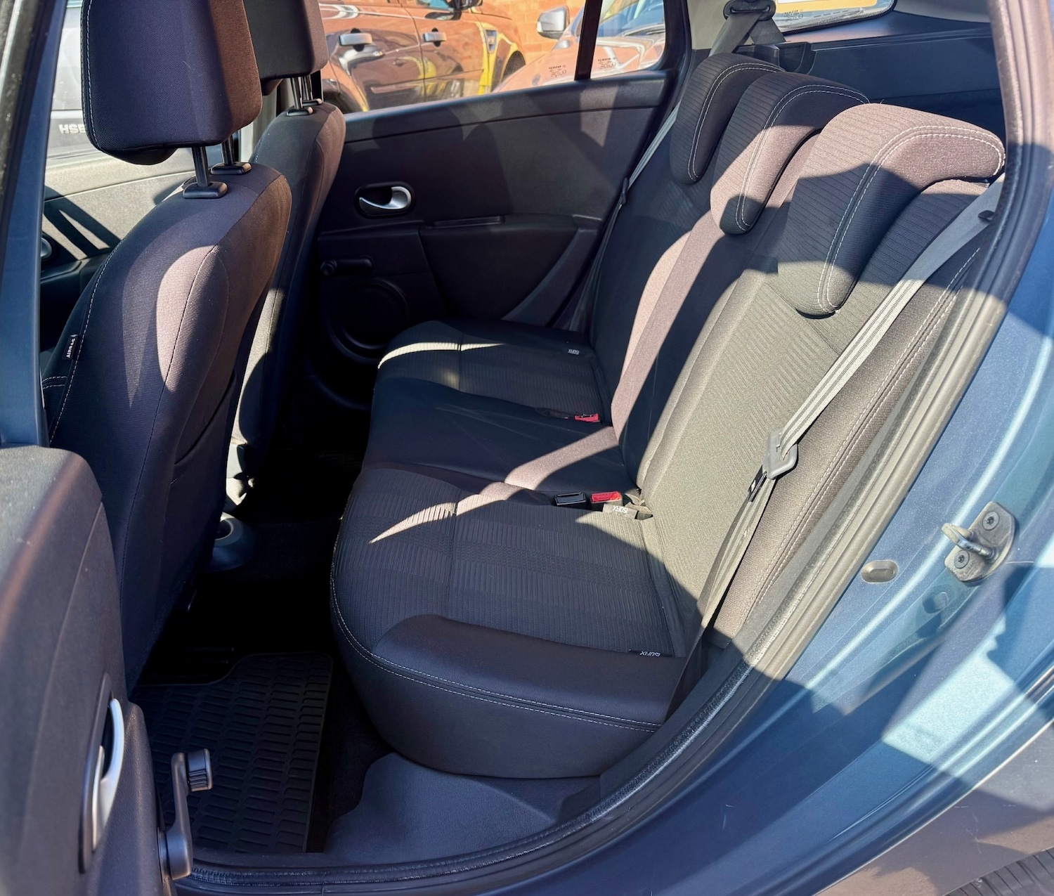 Used Renault Clio 2009 for sale - 77746288: Photo 6