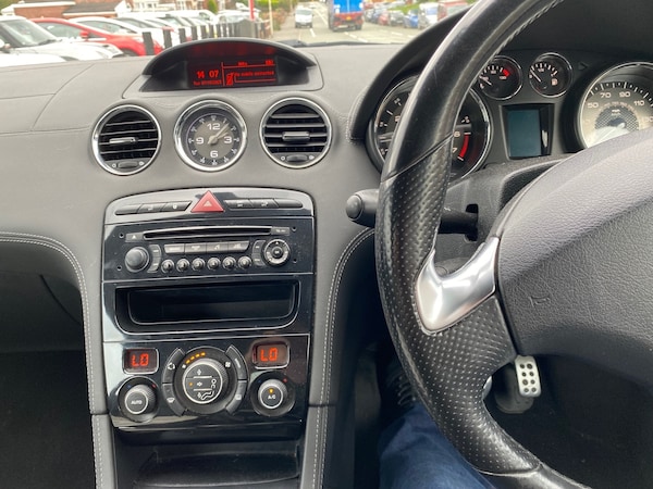 Used Peugeot RCZ 2012 for sale - 76205995: Photo 11