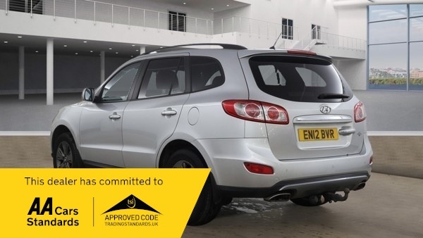 Used Hyundai Santa Fe 2012 for sale - 78175470: Photo 3