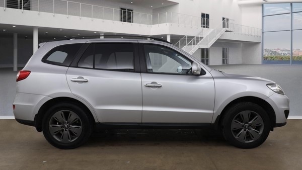 Used Hyundai Santa Fe 2012 for sale - 78175470: Photo 5