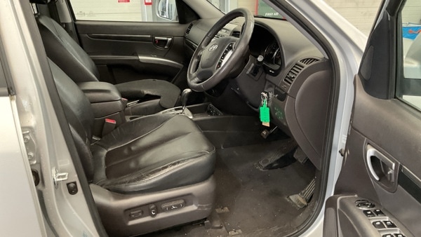 Used Hyundai Santa Fe 2012 for sale - 78175470: Photo 9