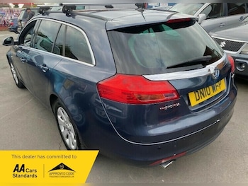 Used Vauxhall Insignia 2010 for sale - 76157445: Photo