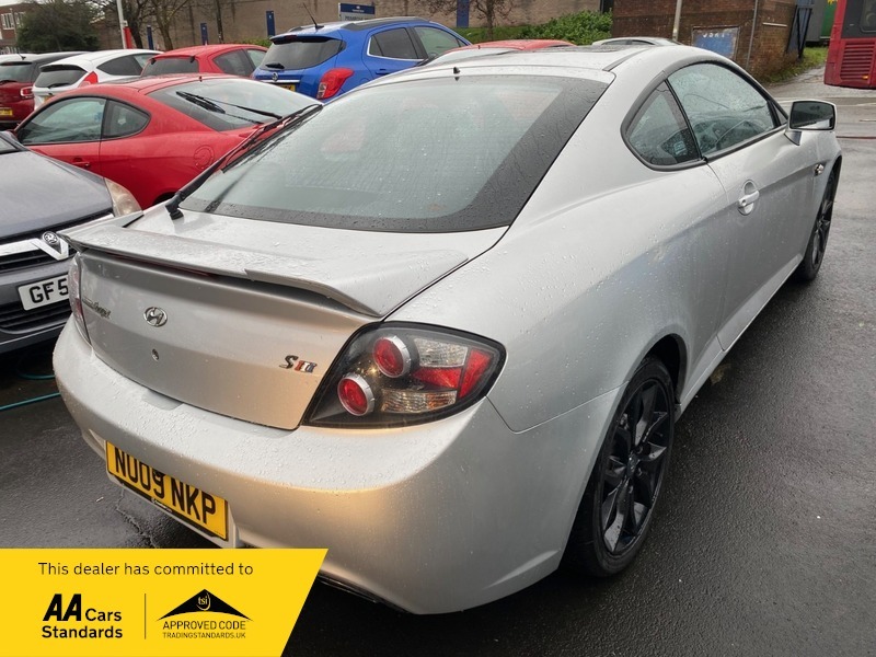 Used Hyundai Coupe 2009 for sale - 76706124: Photo 2