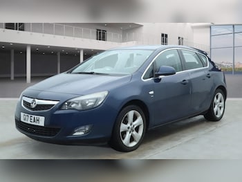 Used Vauxhall Astra 2011 for sale - 77211124: Photo