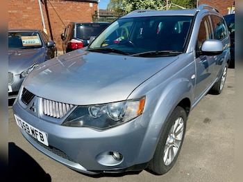 Used Mitsubishi Outlander 2010 for sale - 77726500: Photo