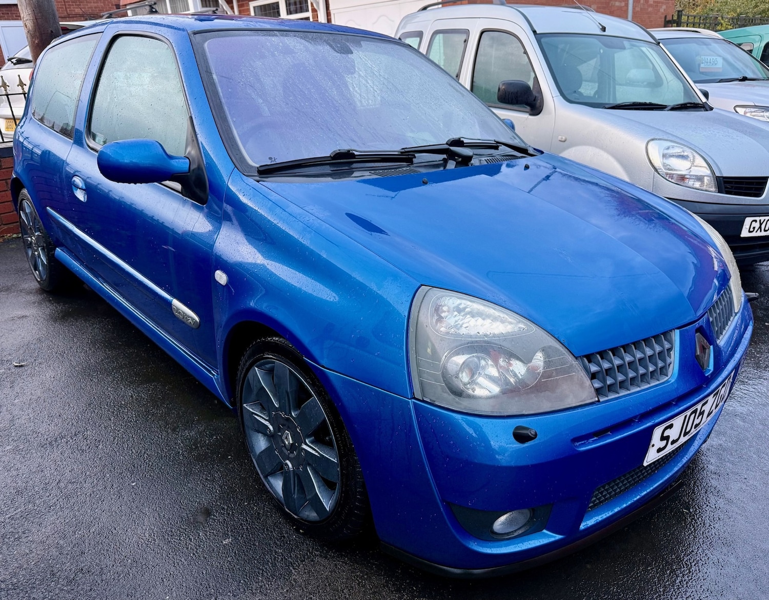 Used Renault Clio 2005 for sale - 76172245: Photo 1