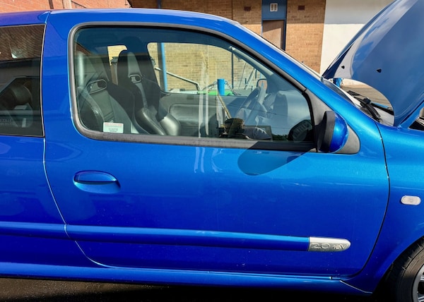 Used Renault Clio 2005 for sale - 76172245: Photo 22