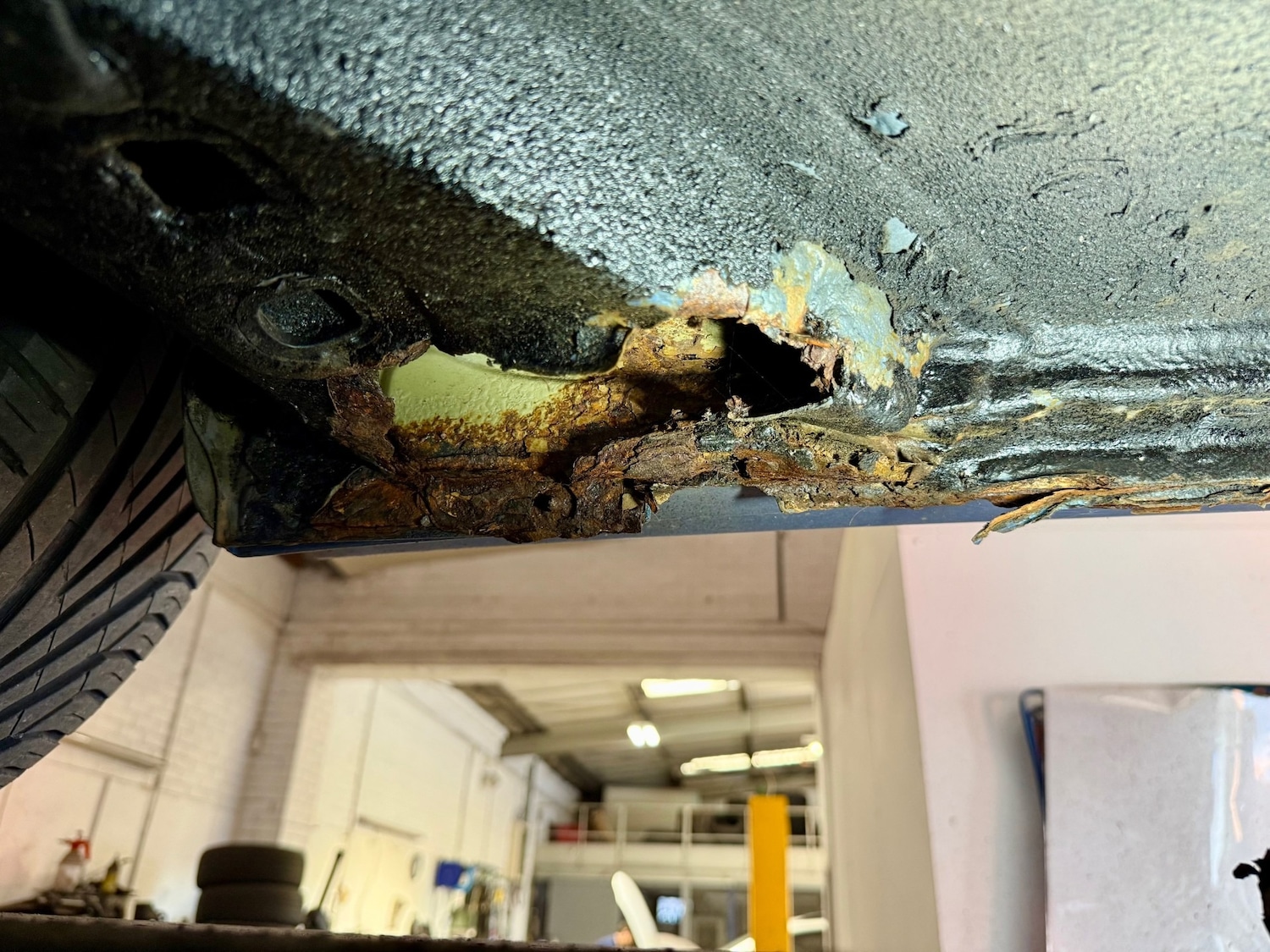 Used Renault Clio 2005 for sale - 76172245: Photo 34