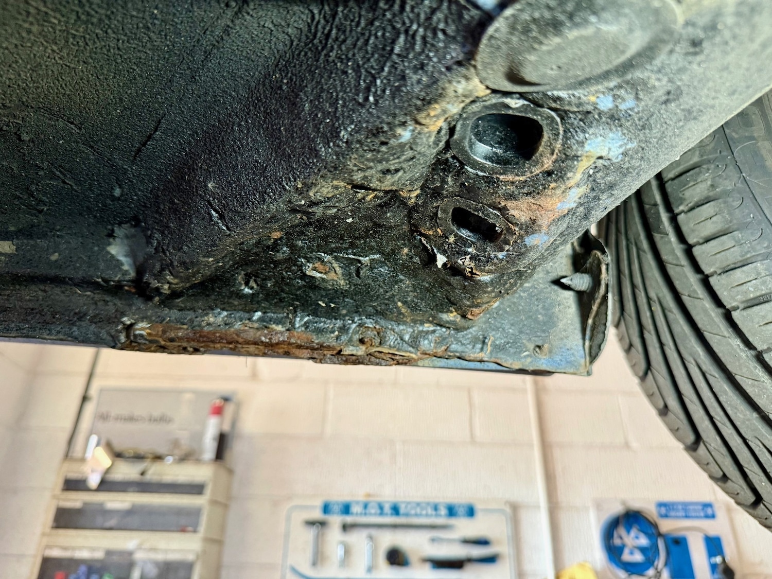 Used Renault Clio 2005 for sale - 76172245: Photo 38