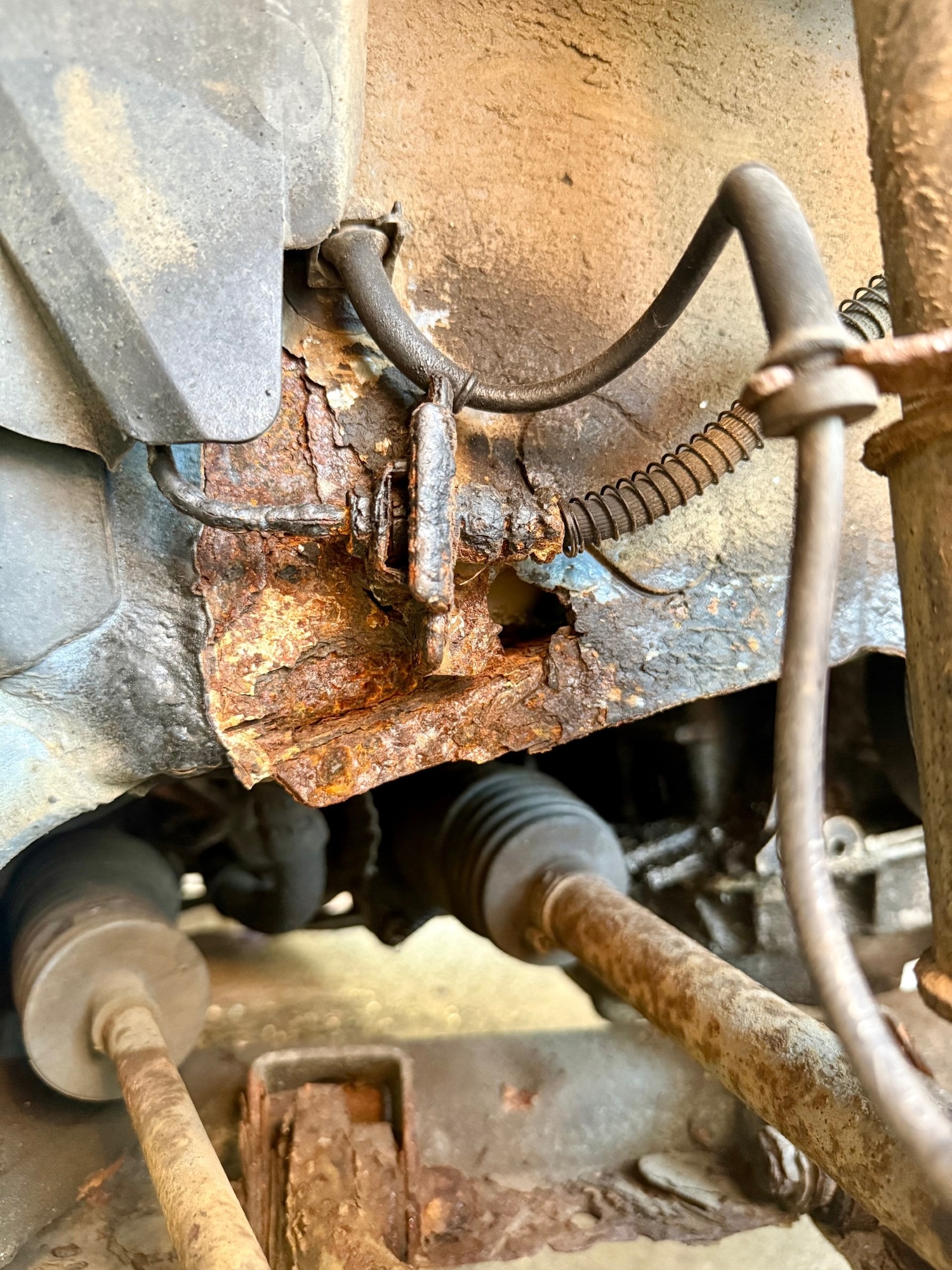 Used Renault Clio 2005 for sale - 76172245: Photo 43