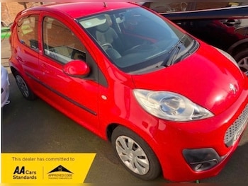 Used Peugeot 107 2013 for sale - 79605860: Photo