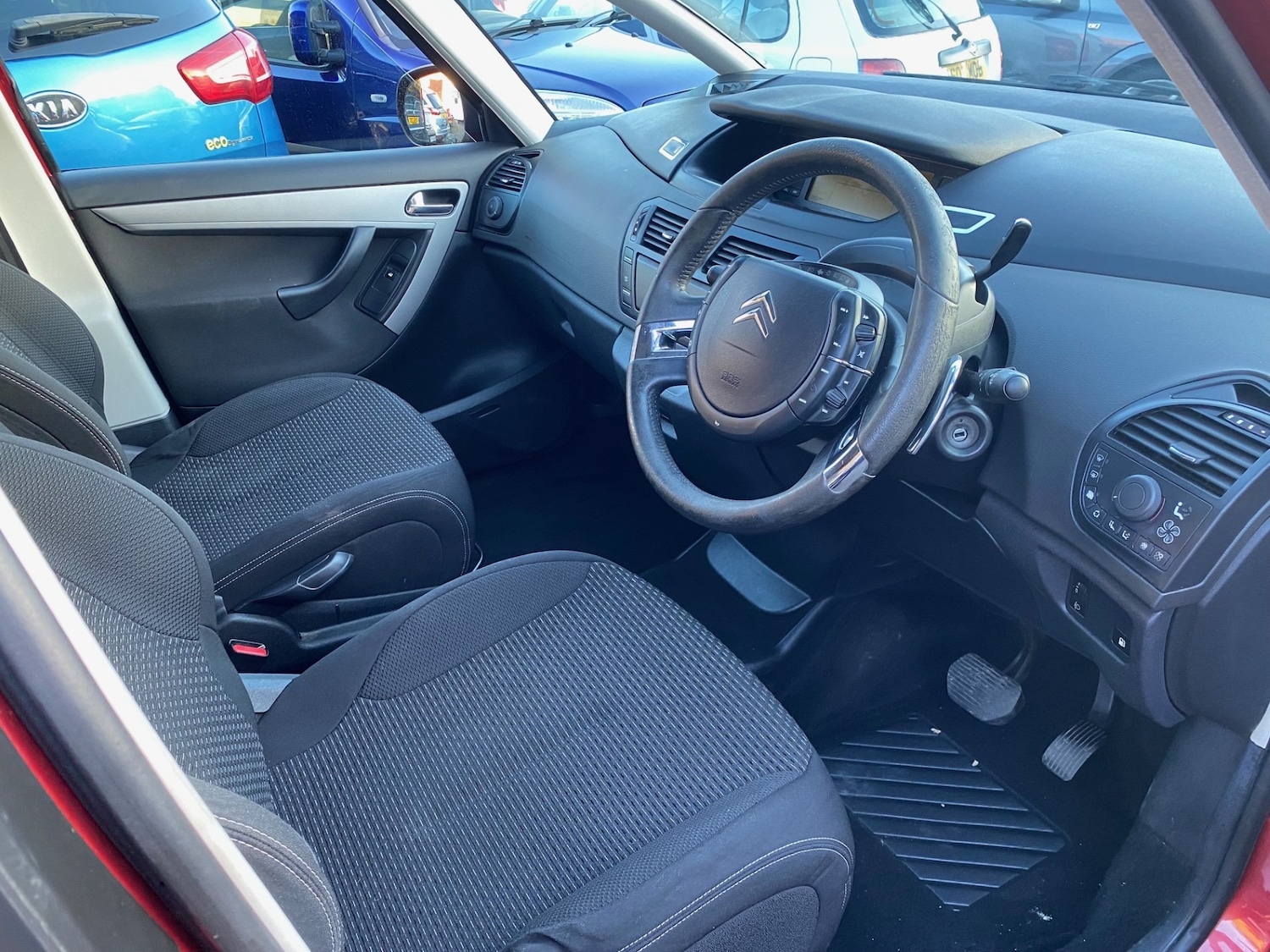 Used Citroen C4 Grand Picasso 2010 for sale - 76076514: Photo 6