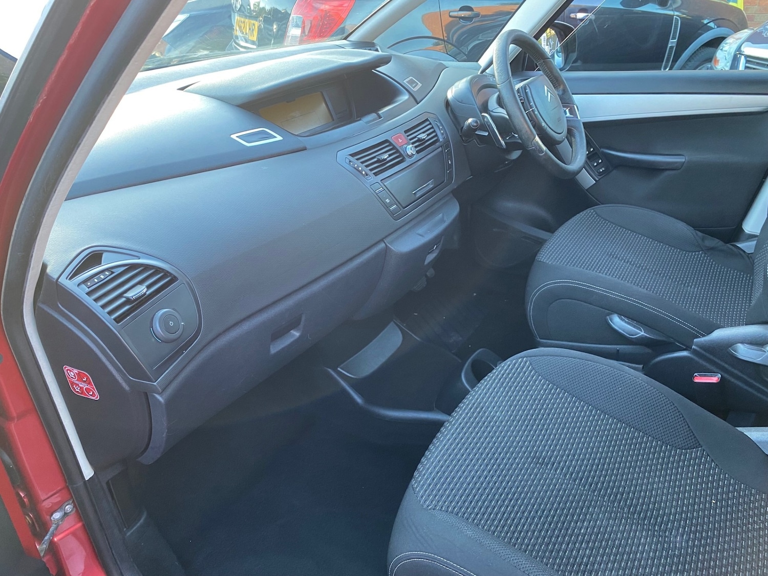 Used Citroen C4 Grand Picasso 2010 for sale - 76076514: Photo 8