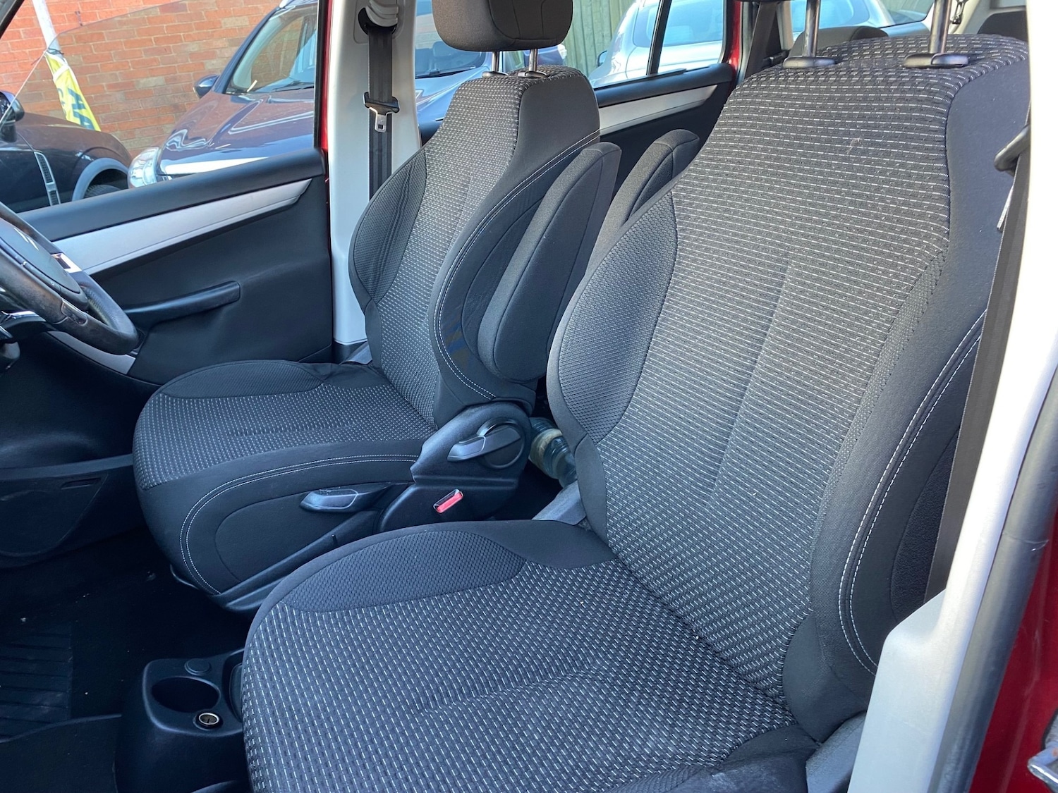 Used Citroen C4 Grand Picasso 2010 for sale - 76076514: Photo 9