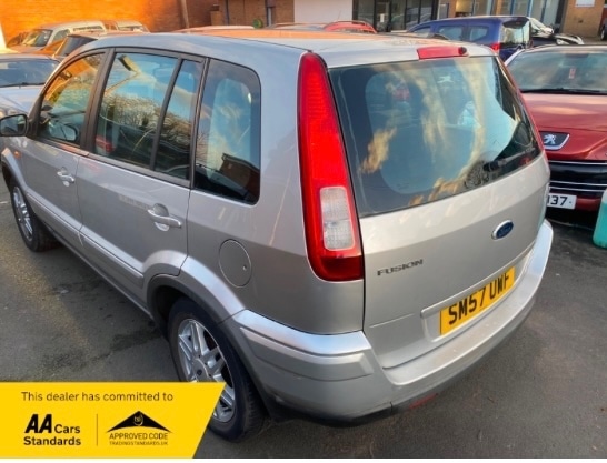 Used Ford Fusion 2007 for sale - 76626761: Photo 2