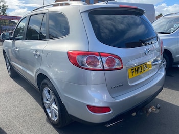 Used Hyundai Santa Fe 2010 for sale - 75829586: Photo