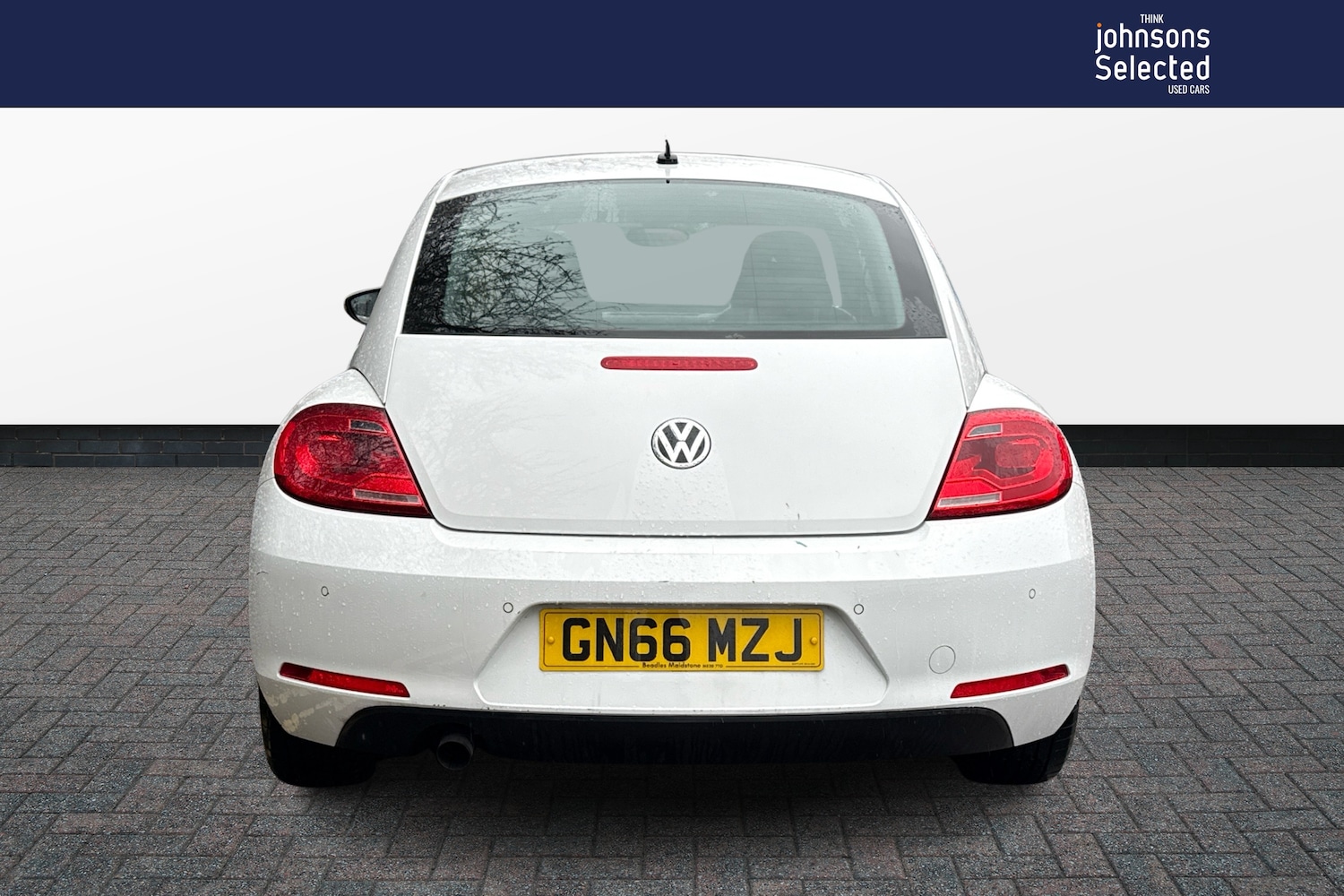 Used Volkswagen Beetle 2016 for sale - 77785900: Photo 11