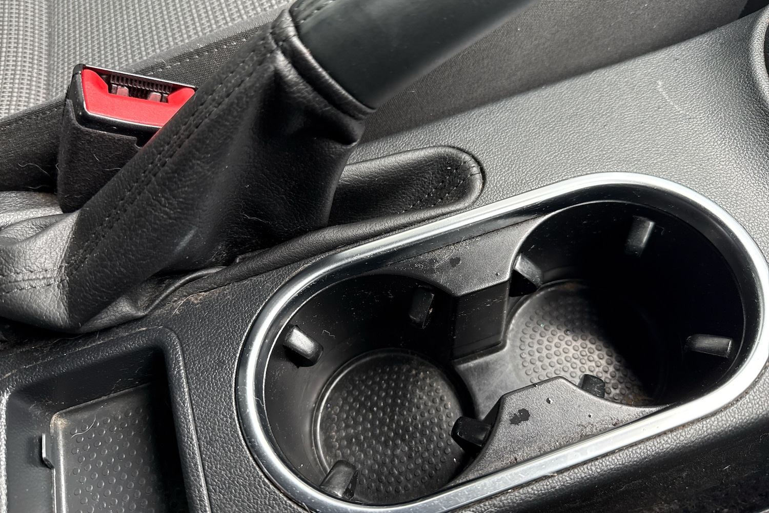 Used Volkswagen Beetle 2016 for sale - 77785900: Photo 21