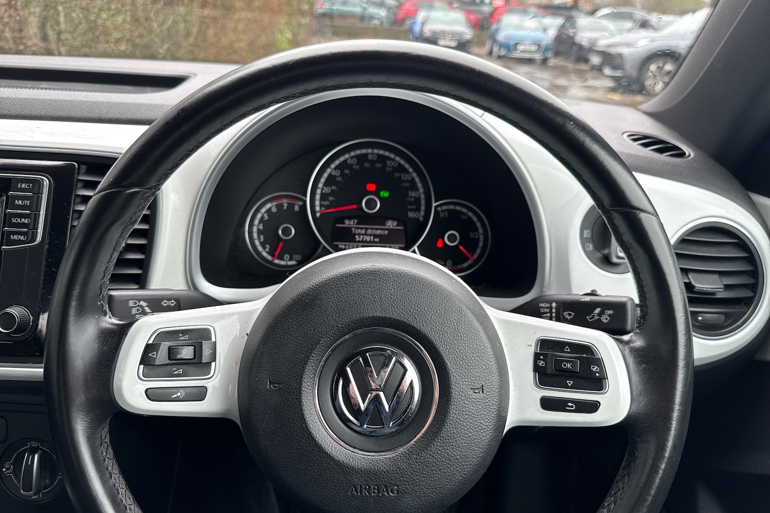 Used Volkswagen Beetle 2016 for sale - 77785900: Photo 22