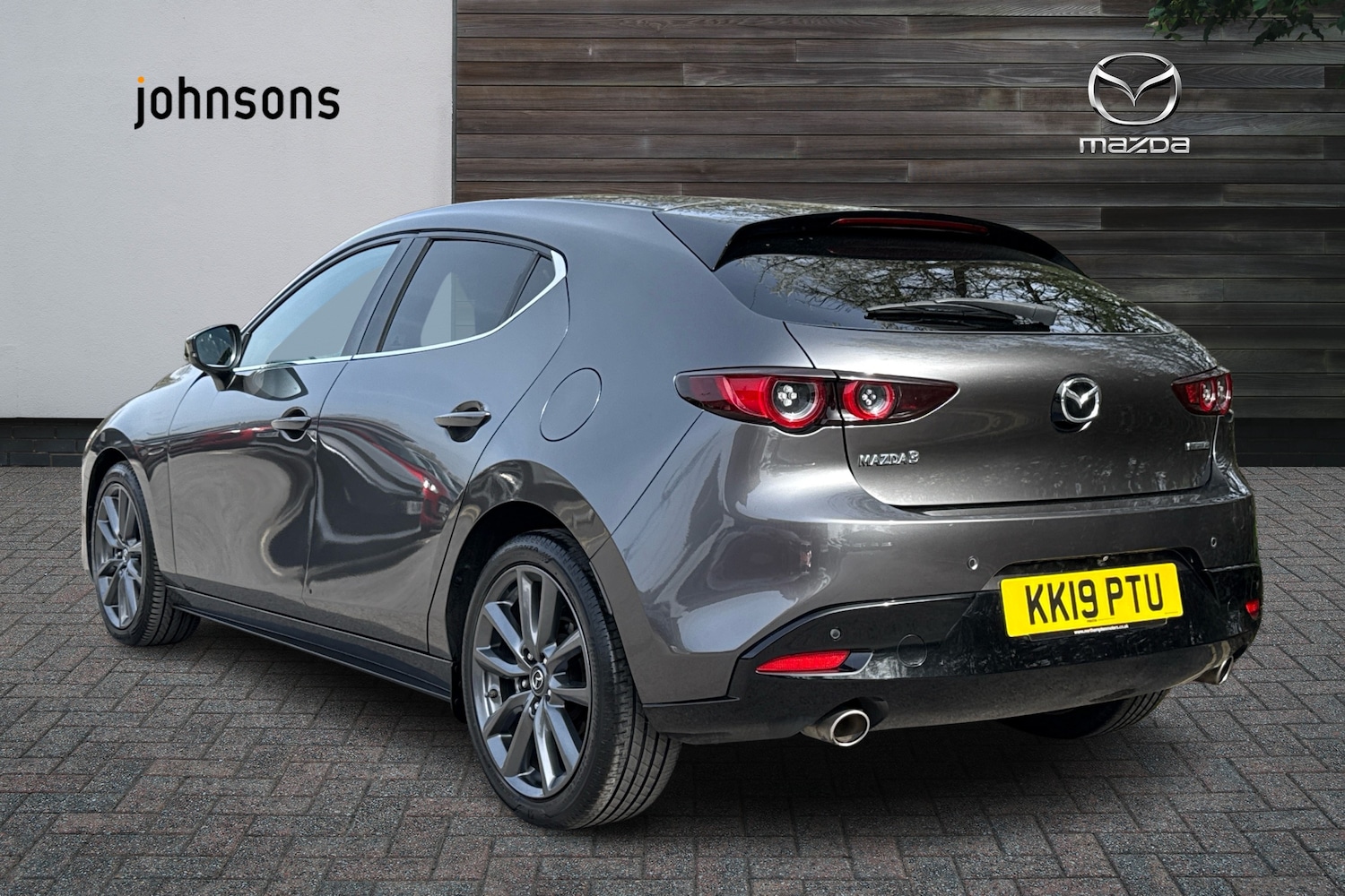 Used Mazda Mazda3 2019 for sale - 78088779: Photo 2
