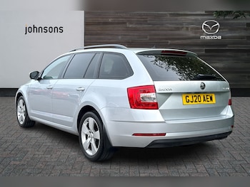Used Skoda Octavia 2020 for sale - 78220898: Photo