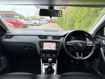 Used Skoda Octavia 2020 for sale - 78220898: Photo