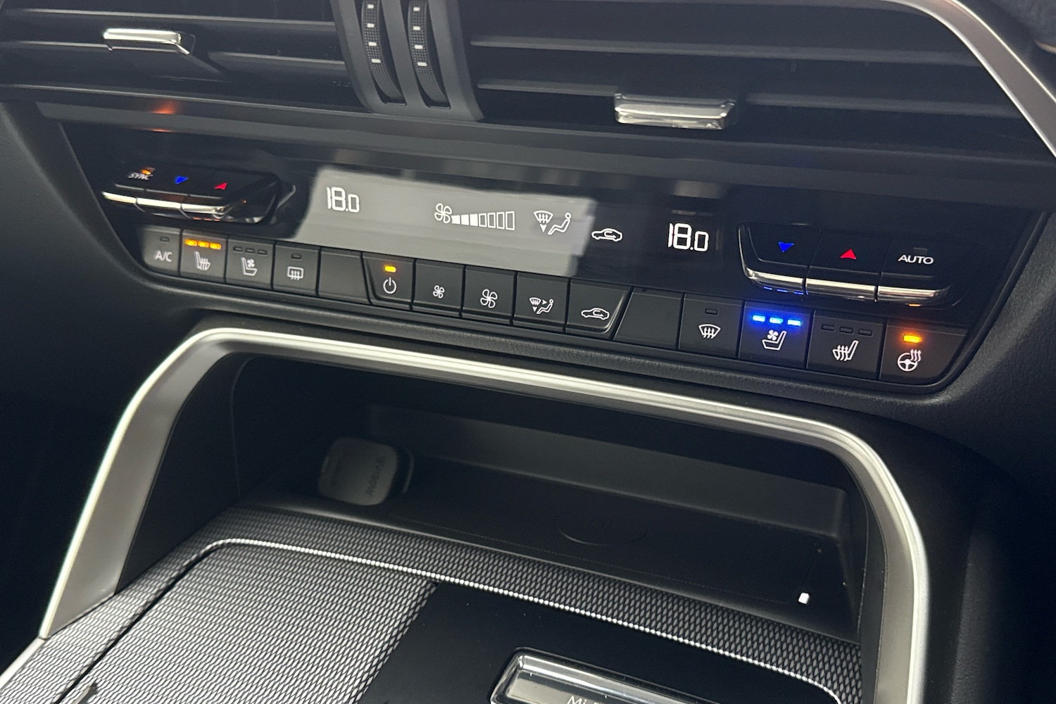 Used Mazda CX-60 2024 for sale - 76678438: Photo 22