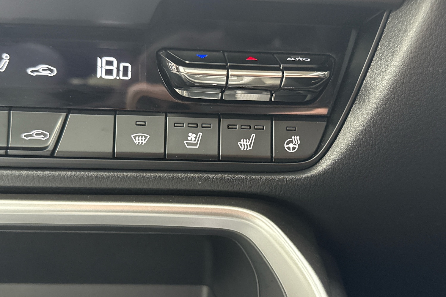 Used Mazda CX-60 2024 for sale - 76678438: Photo 23