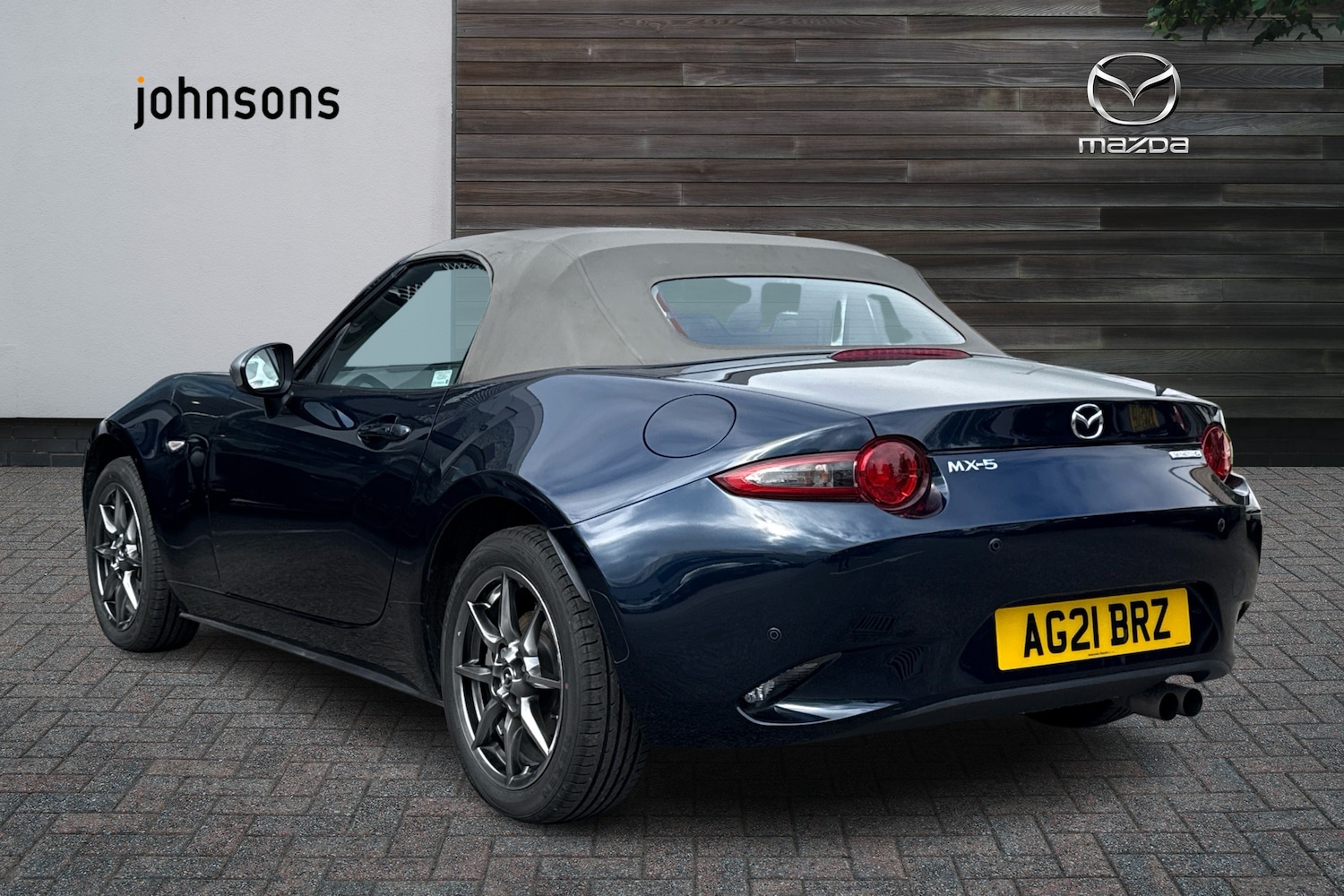 Used Mazda MX-5 2021 for sale - 77404750: Photo 2