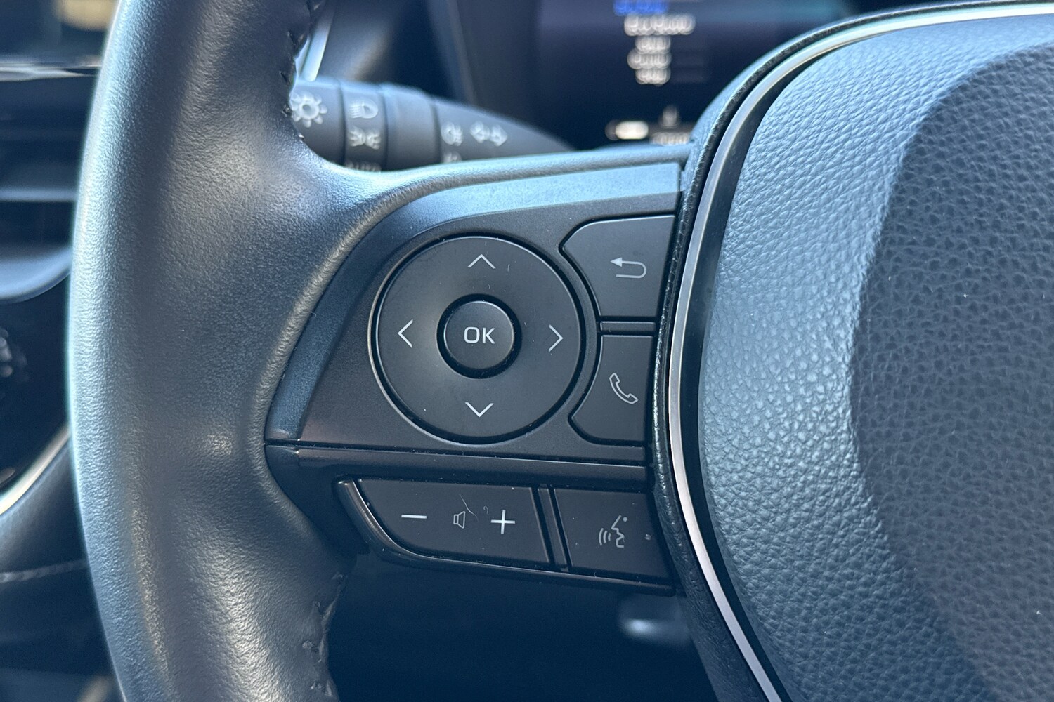 Used Toyota Corolla 2023 for sale - 77785828: Photo 24