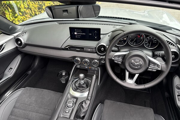 Used Mazda MX-5 2025 for sale - 76330137: Photo 3