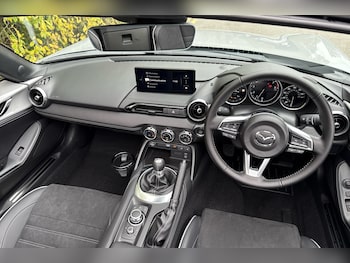 Used Mazda MX-5 2025 for sale - 76330137: Photo 3
